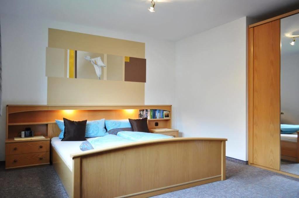 Appartements Kuprian Langenfeld Luaran gambar